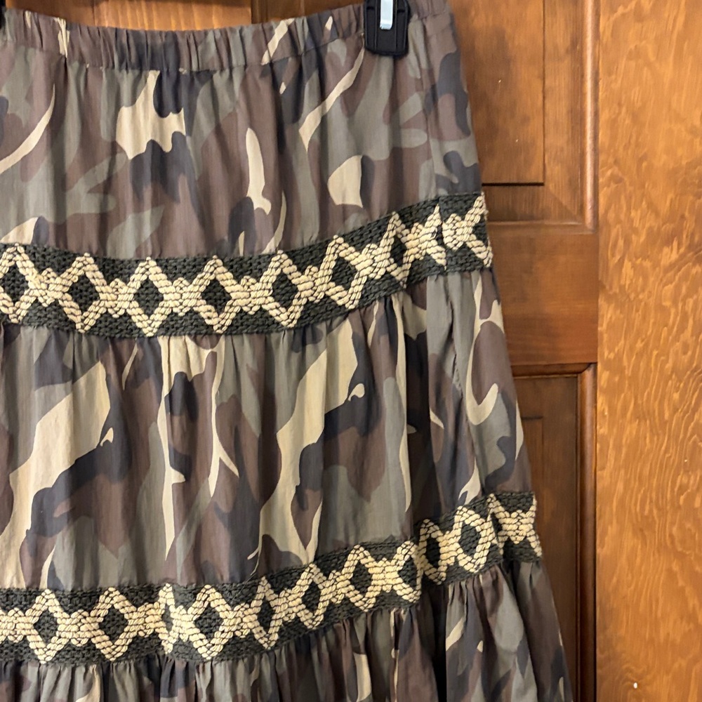 Mix Nouveau Camouflage Madi Skirt with Lace Trim - Picture 10 of 12
